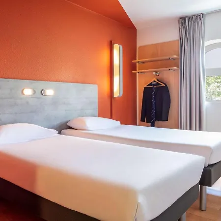 Ibis Budget Grigny Centre Exterior photo