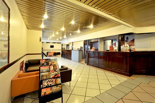 Ibis Budget Grigny Centre 2*
